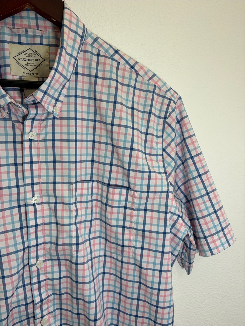 St. John’s Bay Short Sleeve White Pink Blue Plaid Button-Down Shirt - Picture 4 of 7
